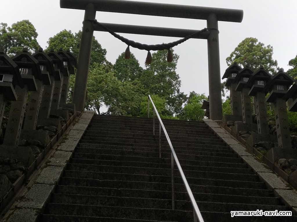 金剛山　葛木神社