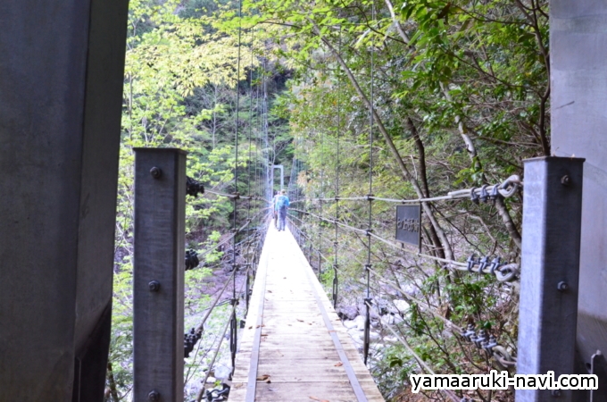 大杉谷　七ツ釜吊橋